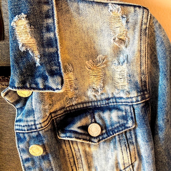 Buffalo distressed jean jacket - Picture 3 of 6